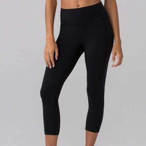 RARE Lululemon Align Pushing Limits Crop (Nulu 21”)